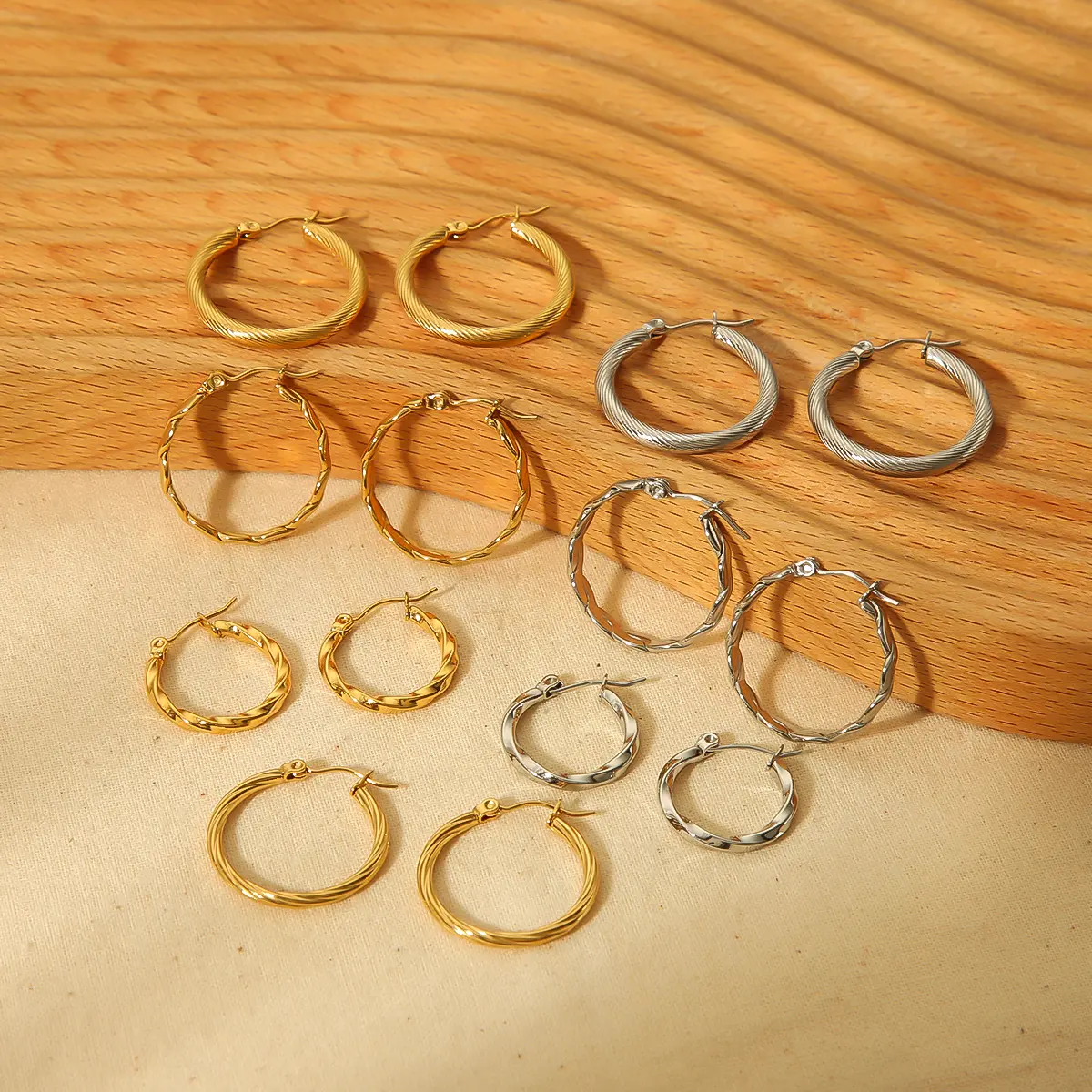 1 Pair Minimalist Style Ring Shape Stainless Steel 18K Gold Plated  Women's Hoop Earrings 